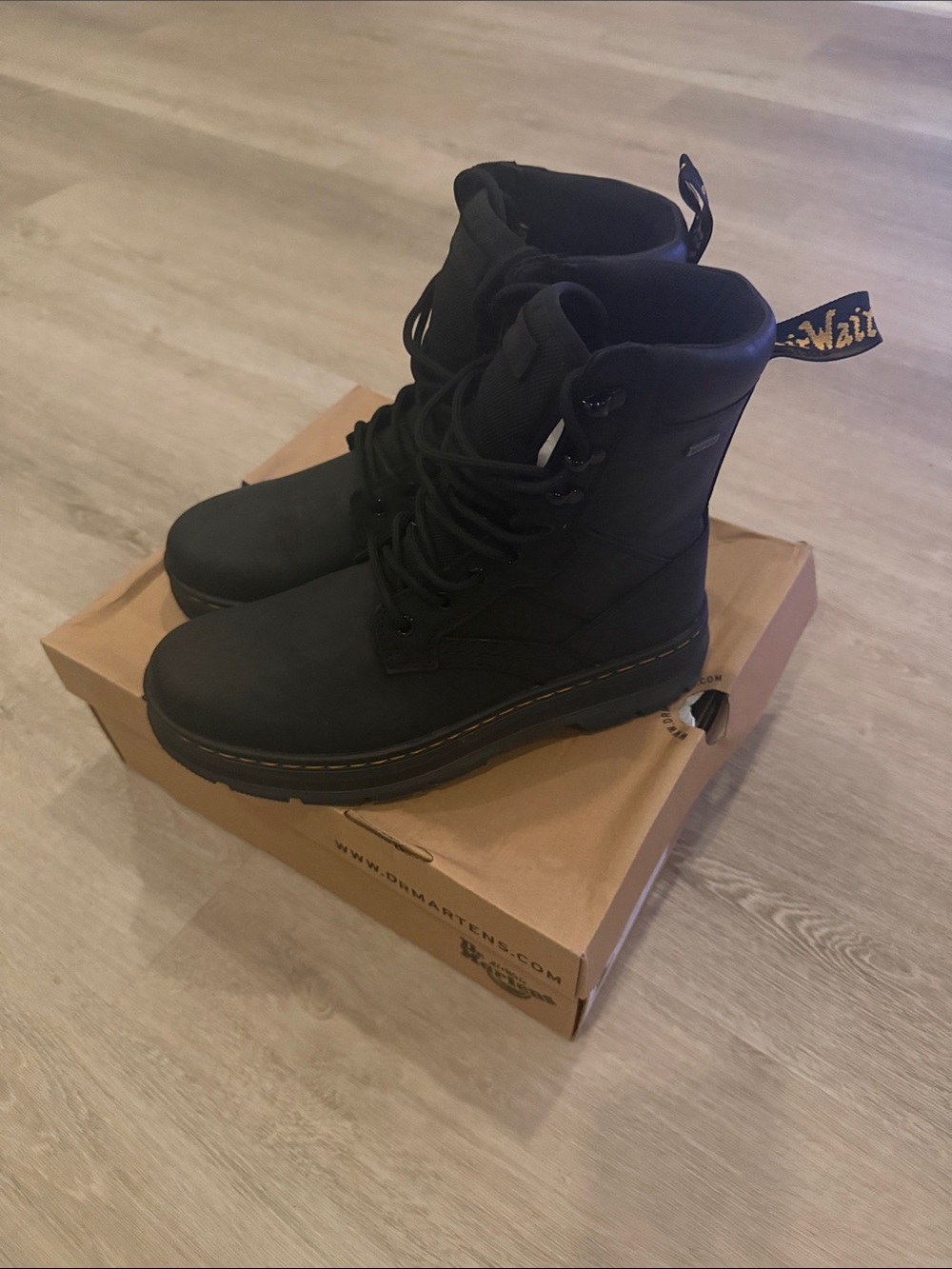 Dr. Martin Work/Casual Black Lace-Up Combat Boots M8/W9